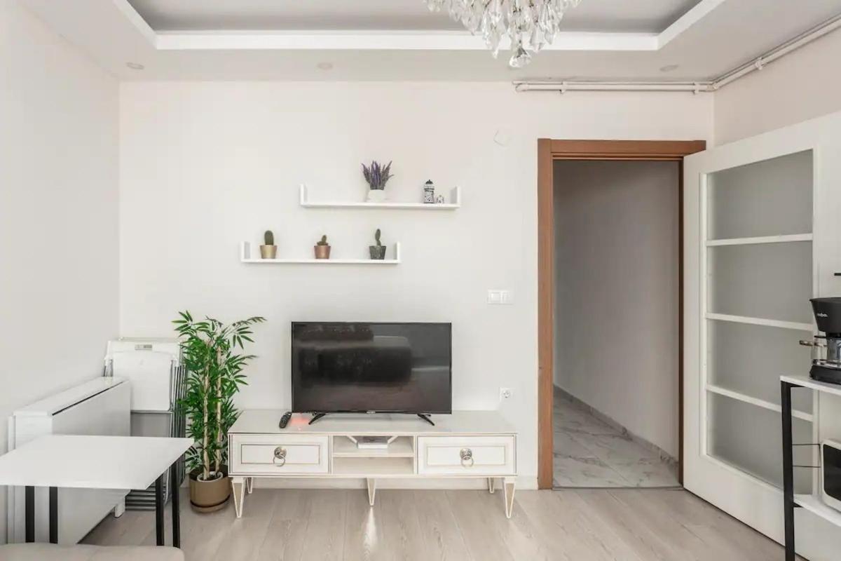 Istanbul'Un Merkezinde Cevahir Avm Karsisi 1+1 Yeni Ev 外观 照片